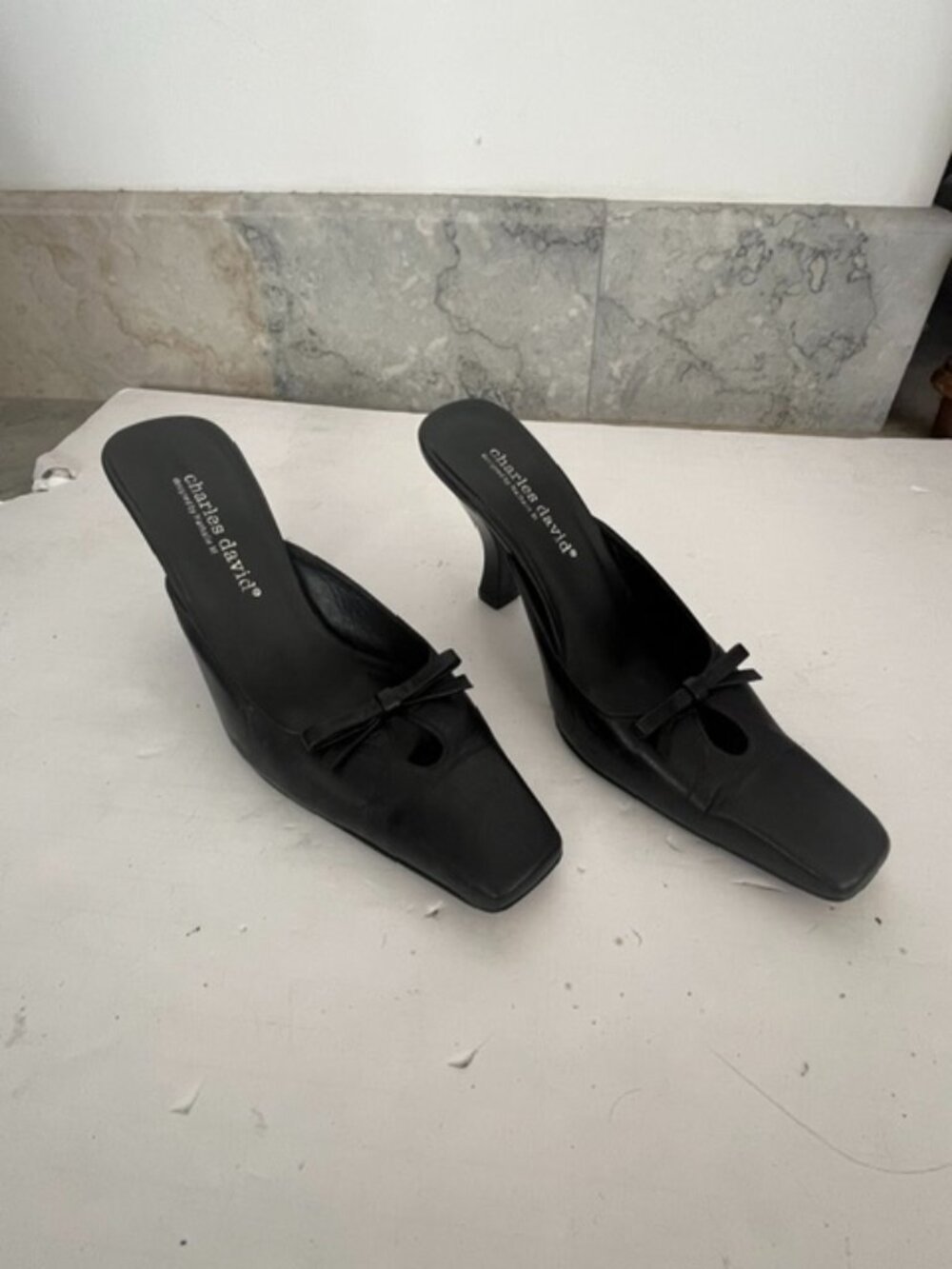 Charles David Black Leather Mules Square Toe Bow Kitten Heel Slides